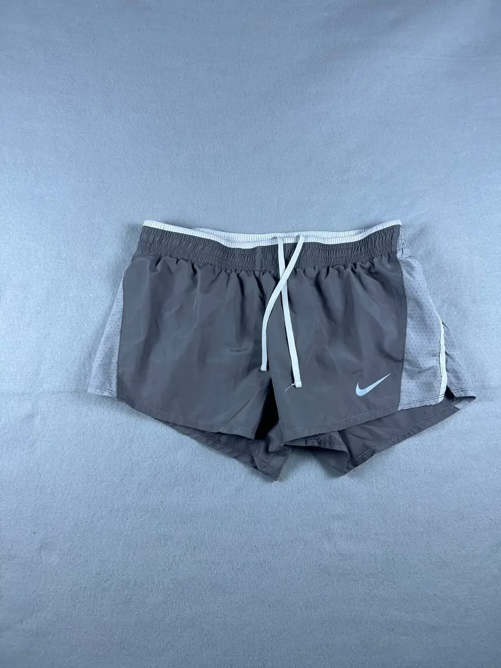 Nike Shorts Womens M Gray 3 In Running Athletic Lined Pockets Breathable